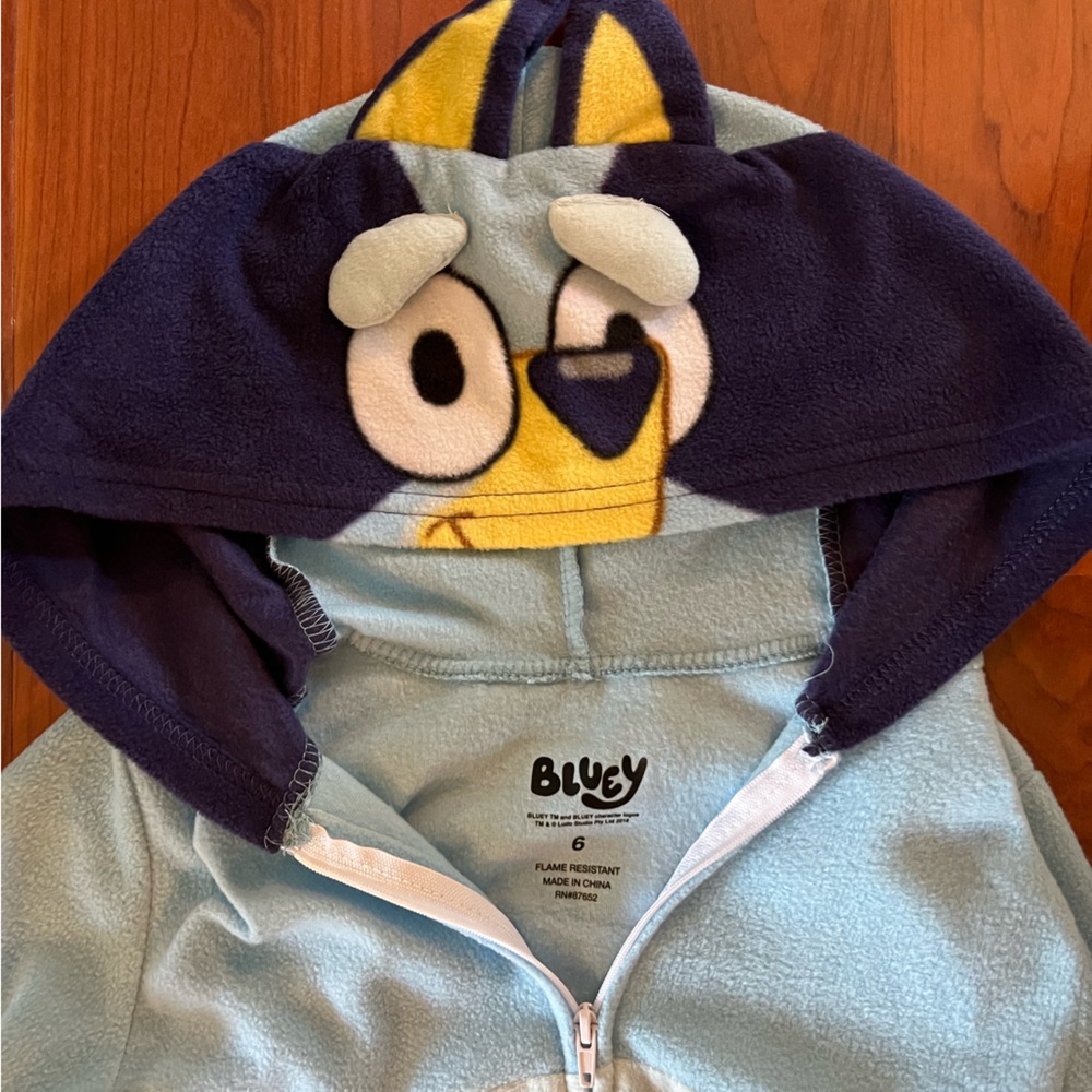Brand new BLUEY Costume